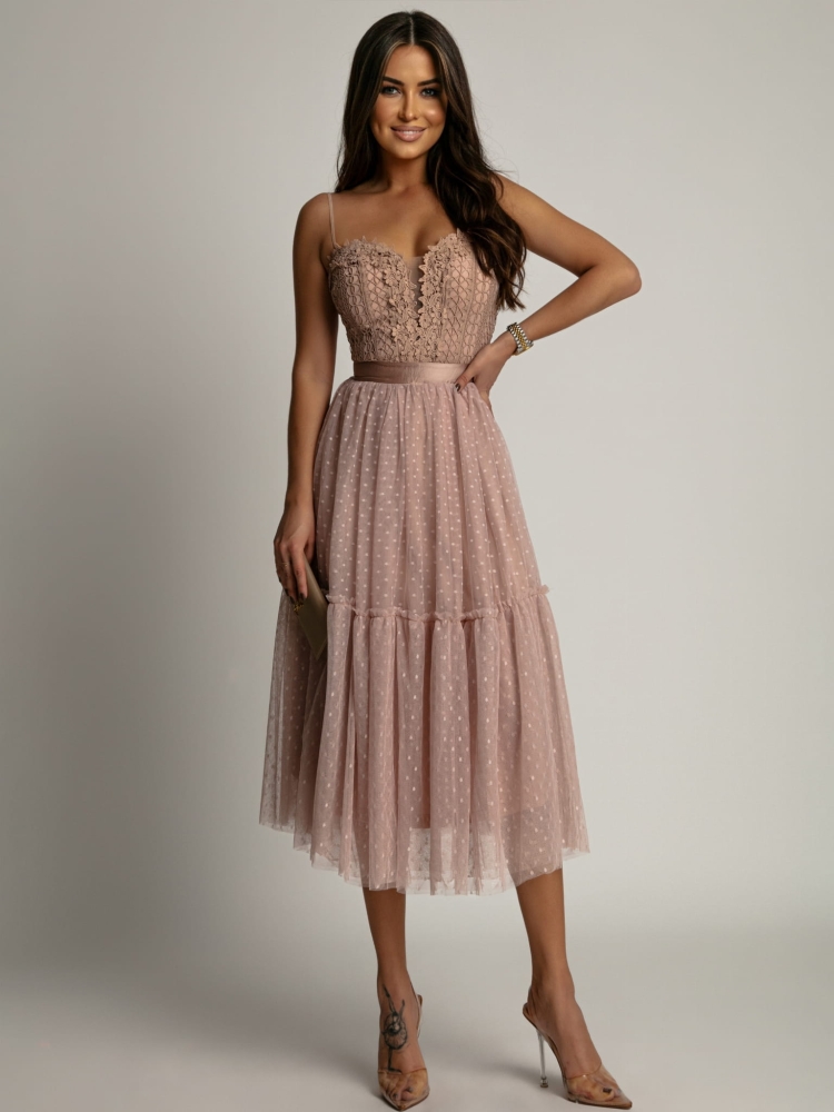 Sukienka midi w kropki z ozdobną koronką beżowa PREMIUM