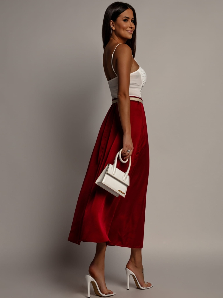 Spódnica satynowa rozkloszowana midi czerwona