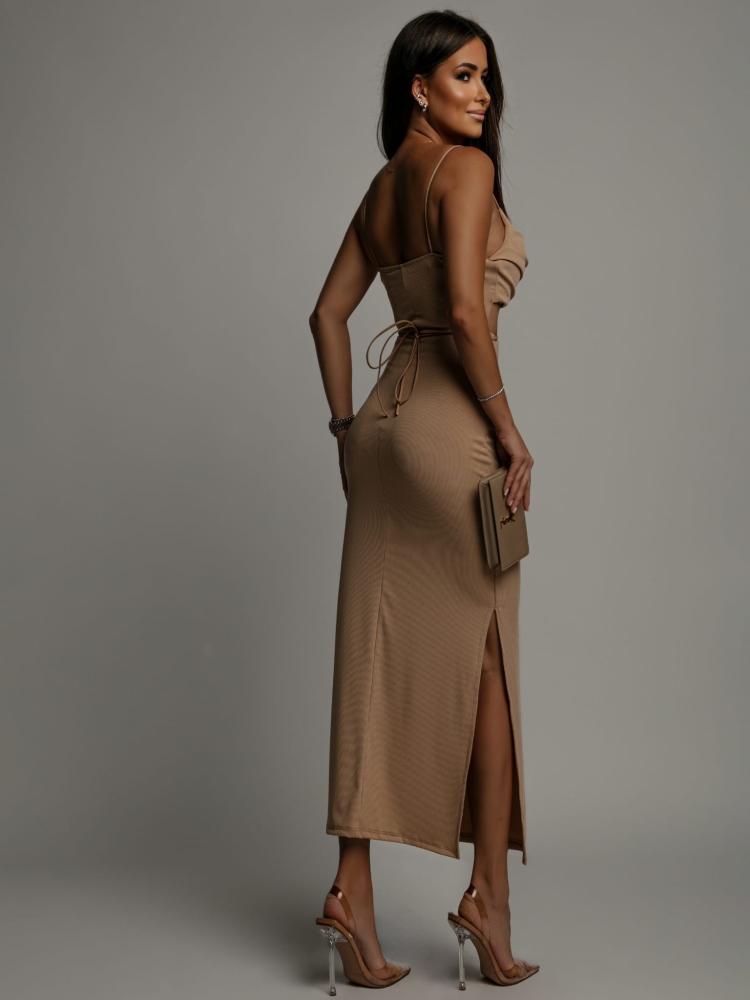 Sukienka wiązana w talii camel midi
