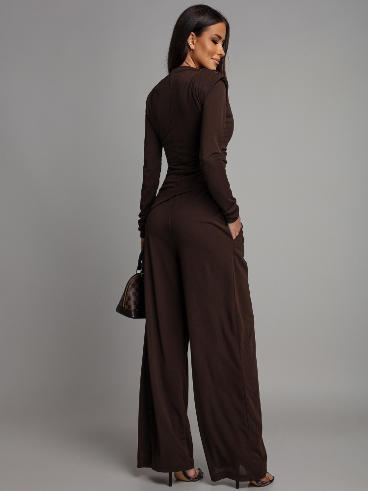 Komplet bluzka na długi rękaw oraz spodnie czekoladowy