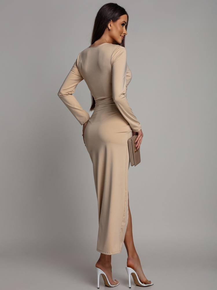 Sukienka z ozdobnym marszczeniem i rozcięciem na długi rękaw beżowa