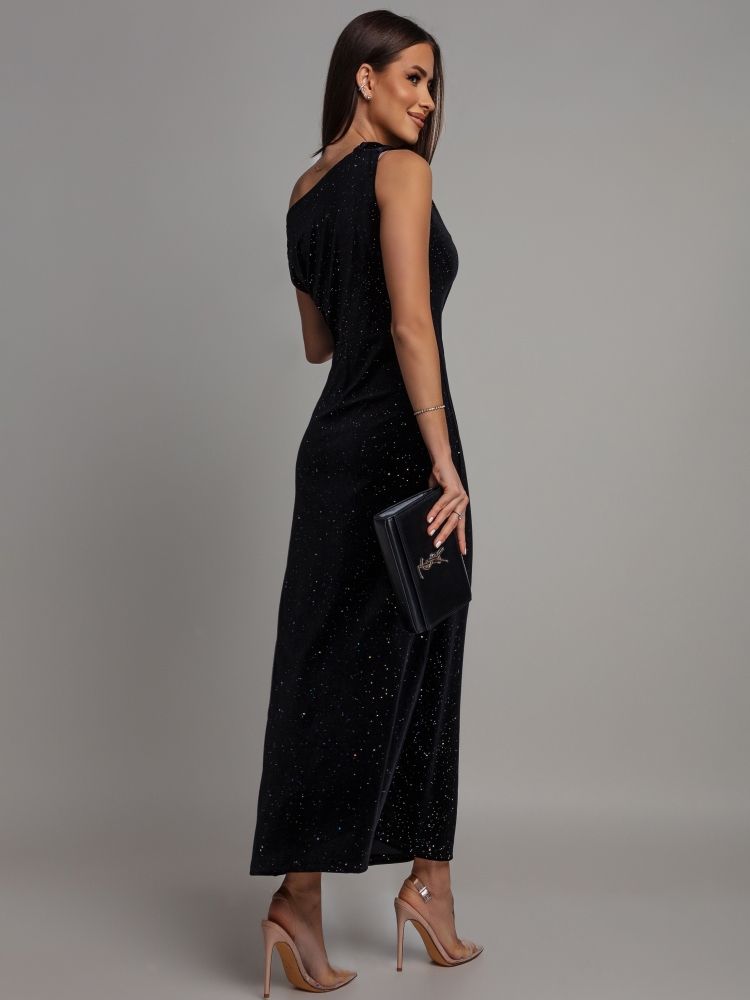 Sukienka midi welurowa opadające ramię czarna