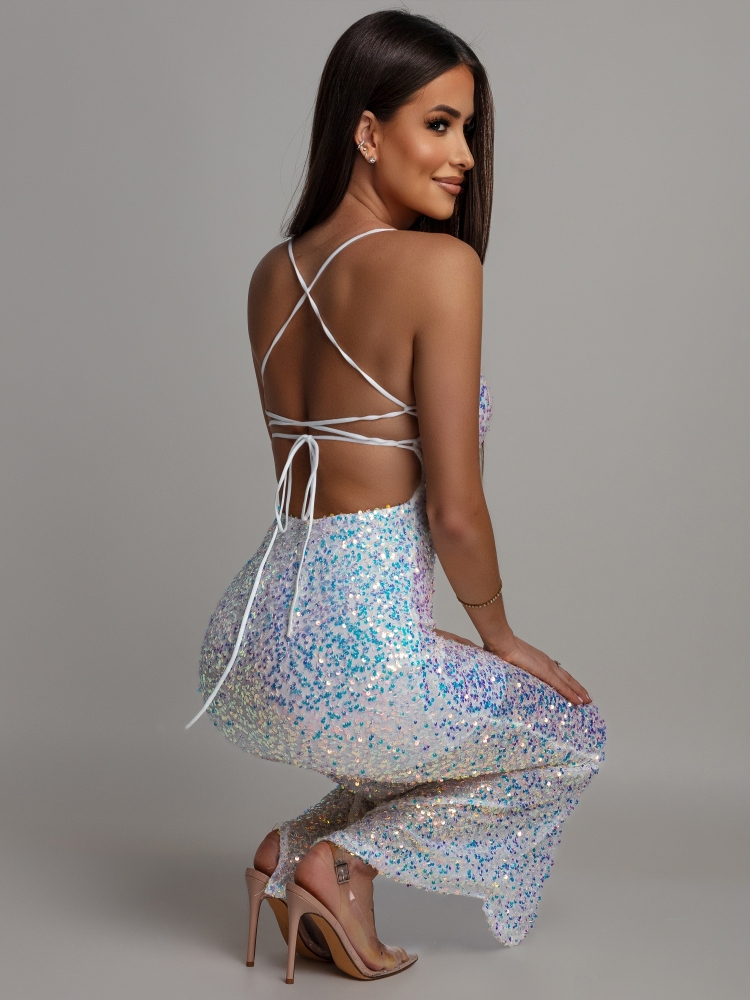 Sukienka cekinowa dwa wiązania na plecach prosty dekolt biała