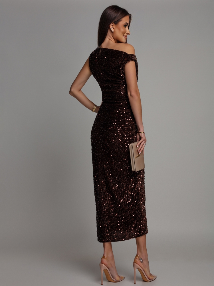 Sukienka midi  opadające ozdobne ramiączko czekoladowa