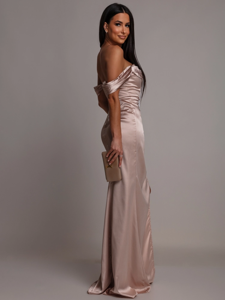 Elegancka sukienka maxi satynowa z opadającymi ramiączkami złota PREMIUM