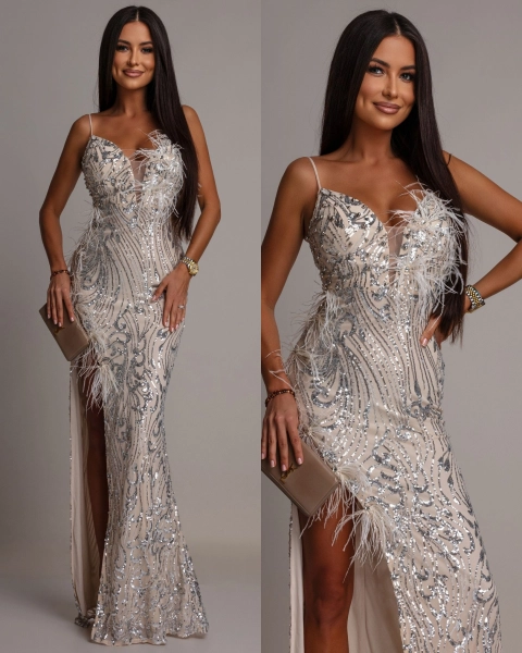Elegancka sukienka MAXI z perełkami i piórkami beżowo srebrna PREMIUM