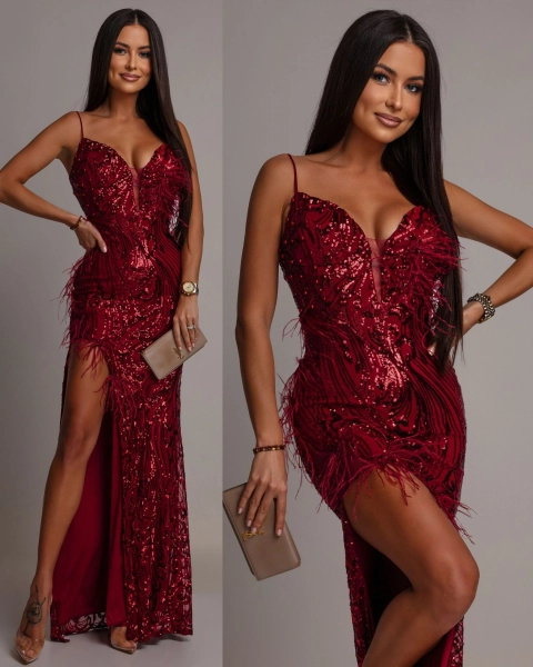 Elegancka sukienka MAXI z perełkami i piórkami bordowa PREMIUM