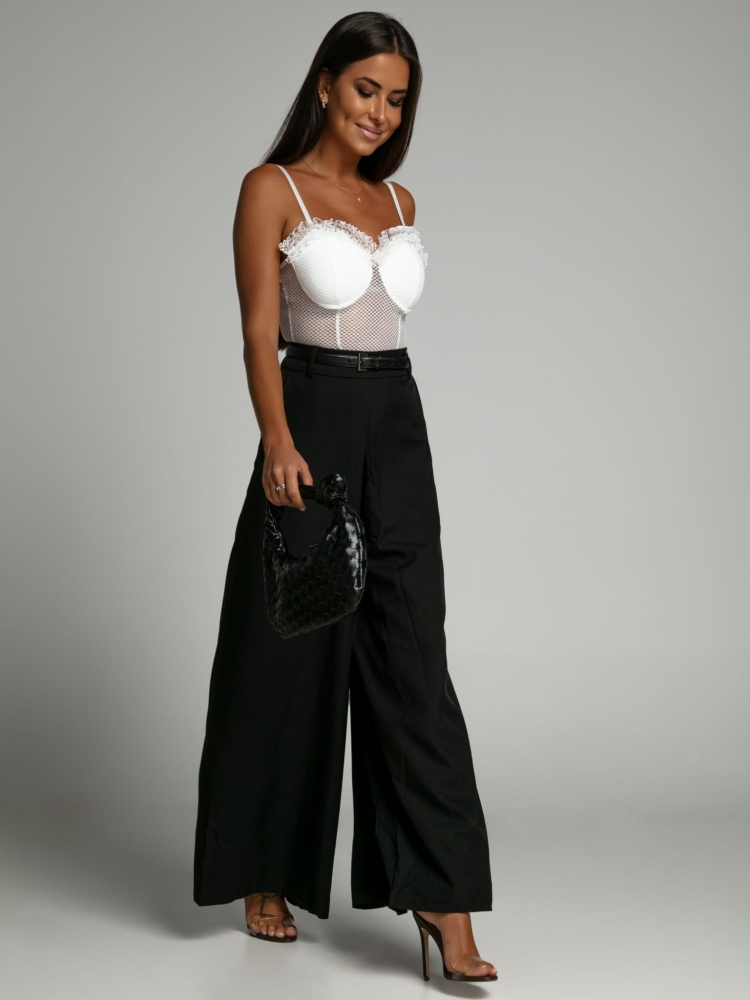 Body z siateczki i z falbanką białe