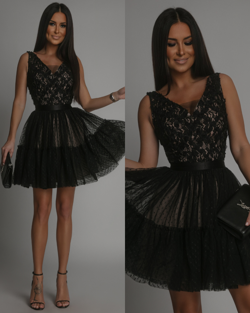 Sukienka tiulowa z ozdobnymi różyczkami czarna PREMIUM